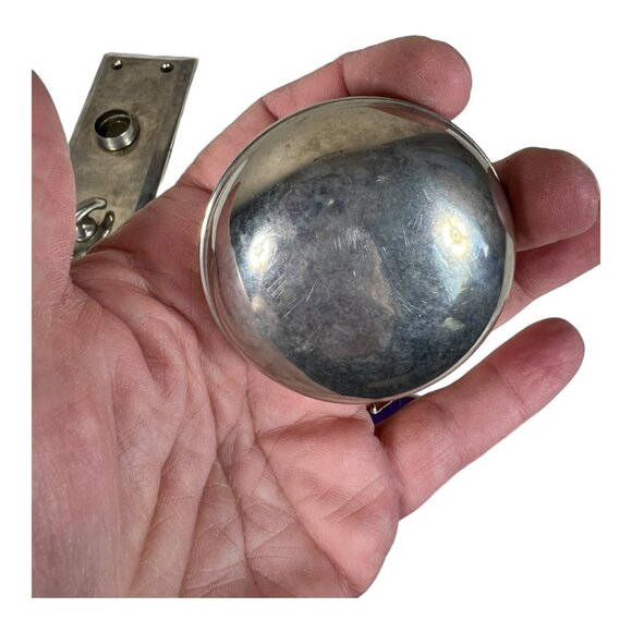 Vintage Metal Door Knob and Plate - Picture 4 of 6